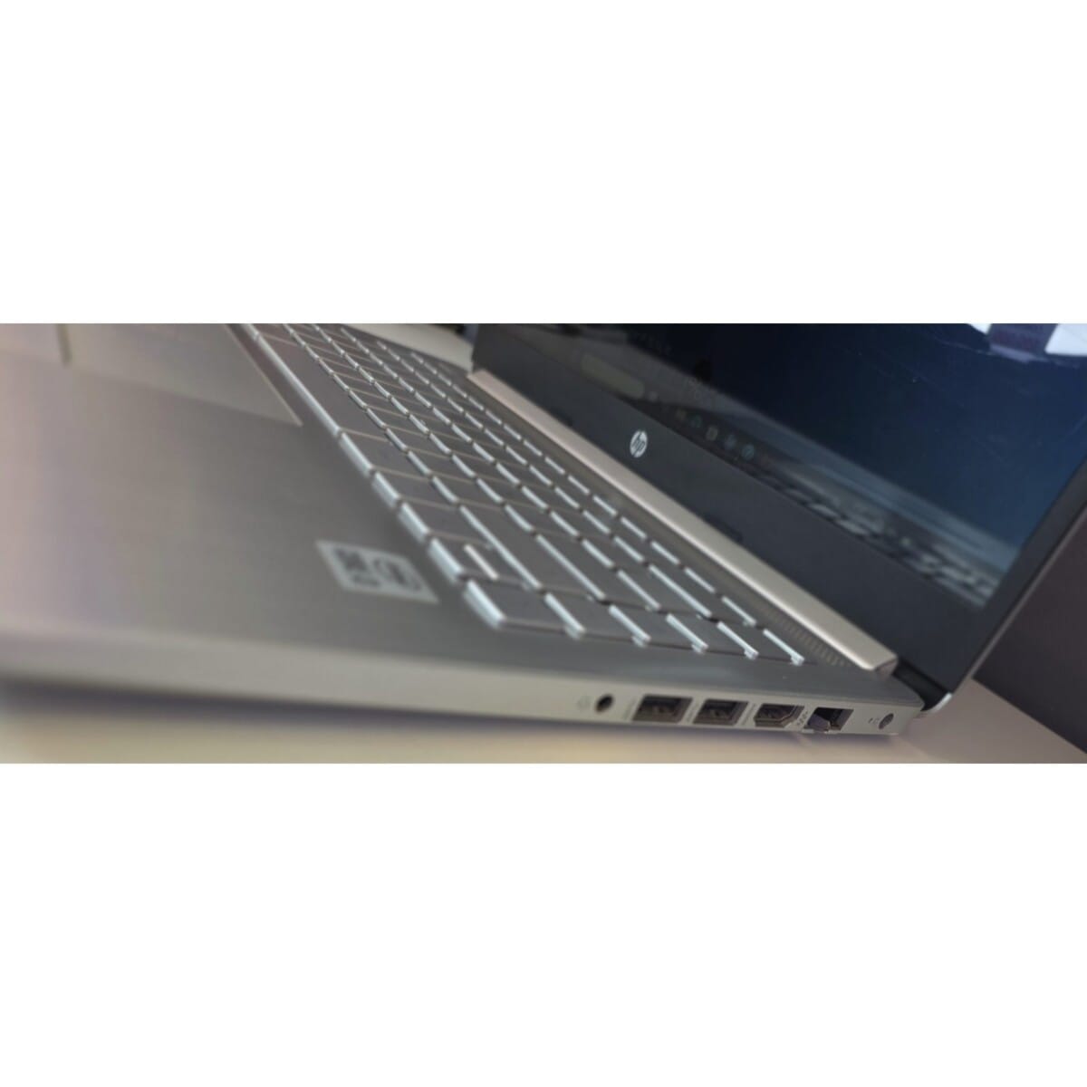 Hp LAPTOP 14-CF2XXX thumbnail 5