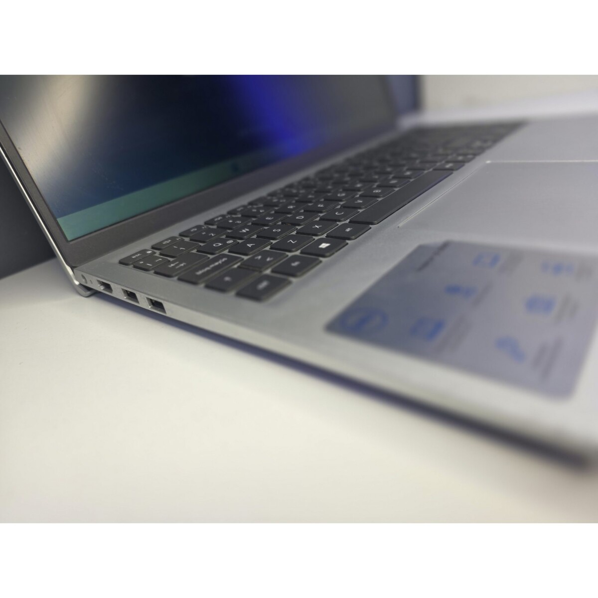 Dell INSPIRON 15 3515 thumbnail 6